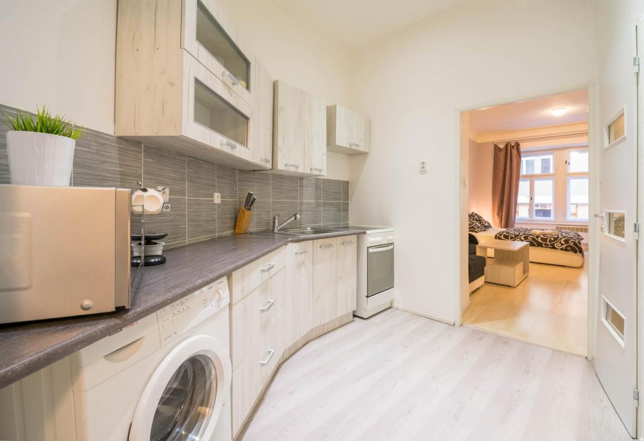 Chest Design Apartments プラハ エクステリア 写真